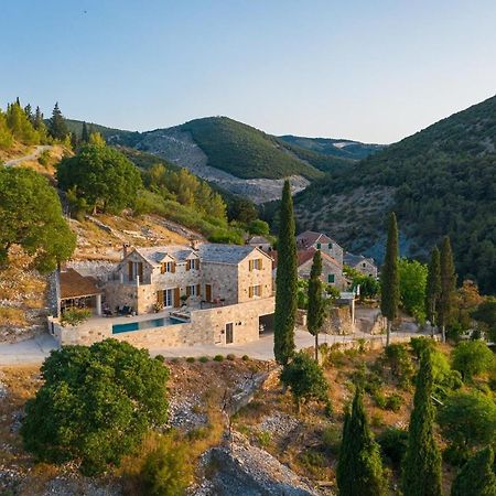 New Villa Ani! Traditional And Luxurious 4-Bedroom Villa With Heated Pool And Sea Views Postira Exterior photo
